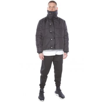 Geaca unisex cu aspect matlasat