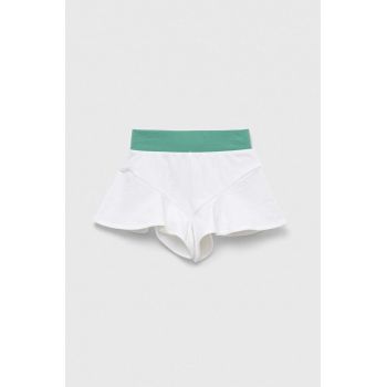 United Colors of Benetton pantaloni scurti copii culoarea alb, neted