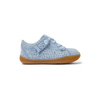 Pantofi casual din piele intoarsa cu aspect stralucitor