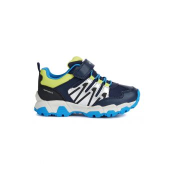 Pantofi sport impermeabili cu velcro Magnetar
