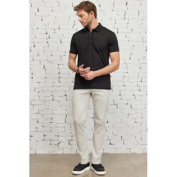 Tricou polo cu slituri laterale