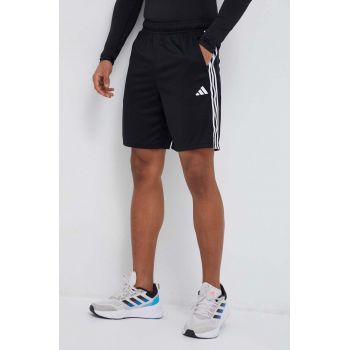 adidas Performance pantaloni scurți de antrenament Training Essentials culoarea negru IB8243