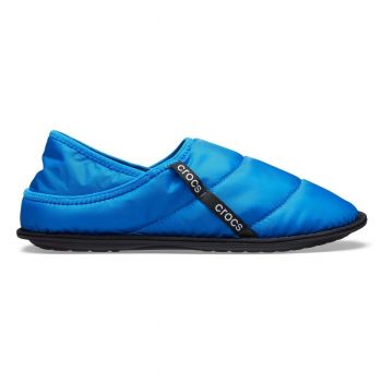 Papuci Crocs Neo Puff Lined Slipper Albastru - Bright Cobalt