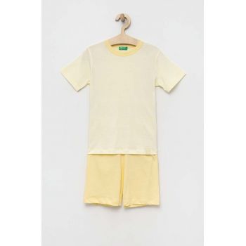 United Colors of Benetton pijamale de bumbac pentru copii culoarea galben, neted