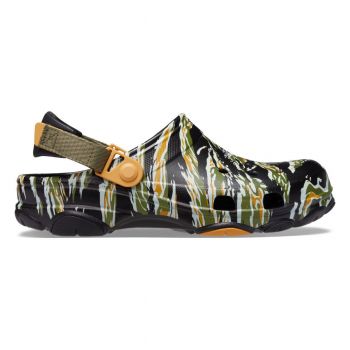 Saboti Crocs Classic All Terrain Camo Clog Negru - Black/Multi de firma originali