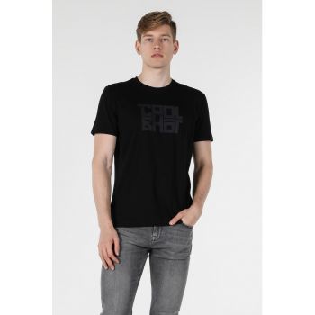 Tricou din bumbac cu decolteu la baza gatului