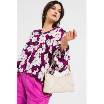 Bluza vaporoasa cu decolteu in V si imprimeu floral