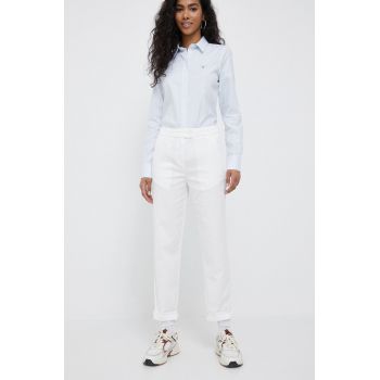 United Colors of Benetton pantaloni femei, culoarea alb, fason chinos, high waist