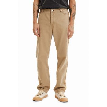 Desigual pantaloni de bumbac culoarea maro, drept ieftini