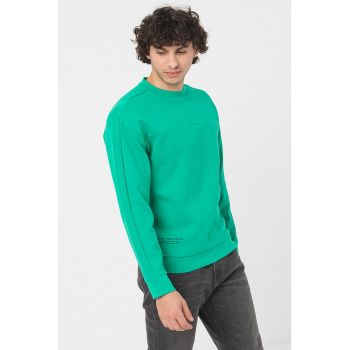 Bluza sport relaxed fit cu decolteu la baza gatului