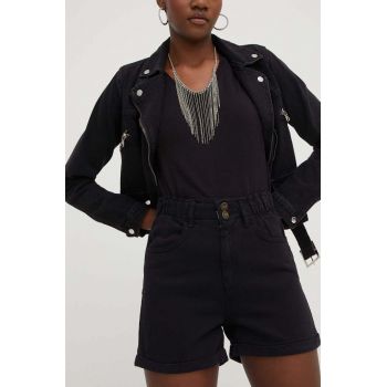 Answear Lab pantaloni scurti jeans femei, culoarea negru, neted, high waist