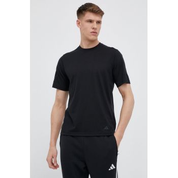 adidas Performance tricou de antrenament Base culoarea negru, neted