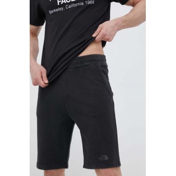 The North Face pantaloni scurti din bumbac culoarea negru