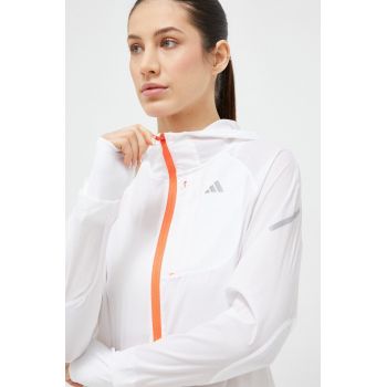 adidas Performance windbreaker Fast culoarea alb, de tranzitie de firma originala