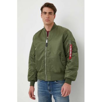 Alpha Industries geacă bomber cu două fețe MA-1 bărbați, culoarea verde, de tranziție 100101.01-SageGreen de firma originala