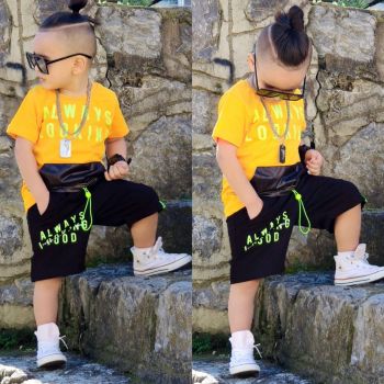 Compleu Always Looking pentru baieti, 100% Bumbac Galben, 4-10 ani Compleu Always Looking pentru baieti, 100% Bumbac Galben, 4-10 ani