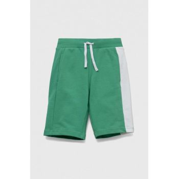 United Colors of Benetton pantaloni scurți din bumbac pentru copii culoarea verde, talie reglabila