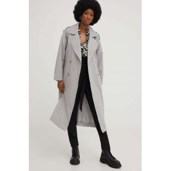 Answear Lab palton femei, culoarea gri, de tranzitie, cu doua randuri de nasturi la reducere