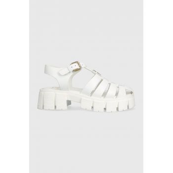 Love Moschino sandale de piele femei, culoarea alb, cu platforma, JA16226G0GIA0100