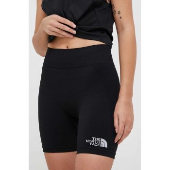 The North Face pantaloni scurti sport femei, culoarea negru, neted, medium waist