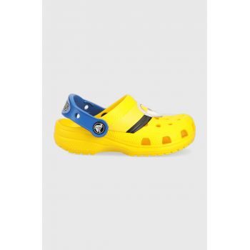 Crocs slapi copii x Minions culoarea galben ieftini