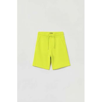 OVS pantaloni scurți din bumbac pentru copii culoarea galben