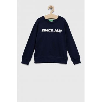 United Colors of Benetton hanorac de bumbac pentru copii x Space Jam culoarea albastru marin, cu imprimeu de firma originala