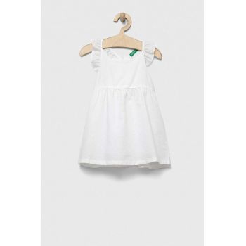 United Colors of Benetton rochie din in pentru copii culoarea alb, mini, evazati