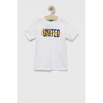 United Colors of Benetton tricou de bumbac pentru copii culoarea alb, cu imprimeu