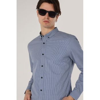 Camasa slim fit cu guler fixat cu nasturi