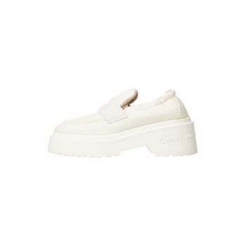 Pantofi loafer cu toc masiv