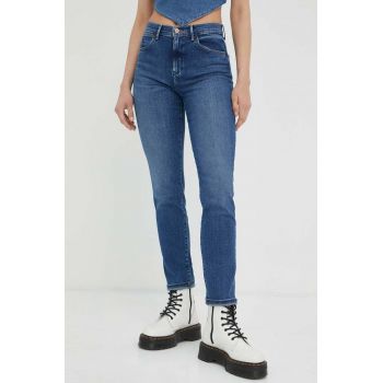 Wrangler jeansi Slim femei