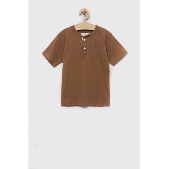 Abercrombie & Fitch tricou de bumbac pentru copii culoarea maro, neted