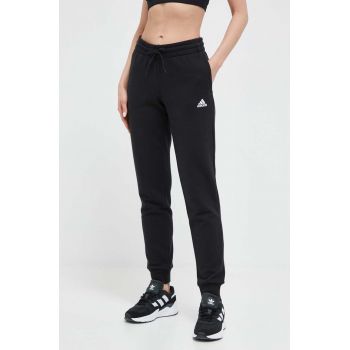 adidas pantaloni de trening din bumbac culoarea negru, cu imprimeu de firma original