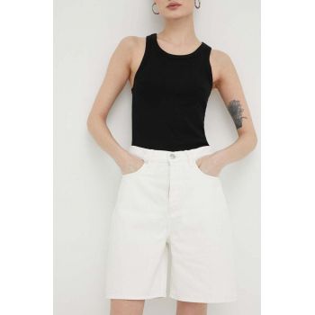 Samsoe Samsoe pantaloni scurti jeans femei, culoarea bej, neted, high waist