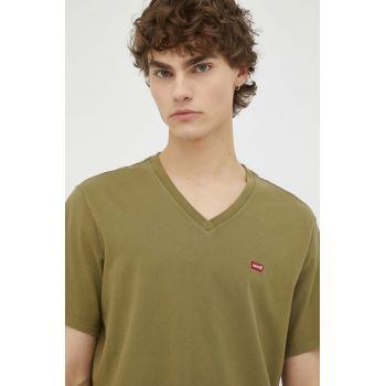 Levi's tricou din bumbac culoarea verde, neted ieftin