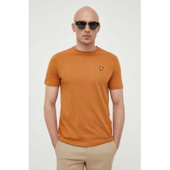 Lyle & Scott tricou din bumbac culoarea maro, neted