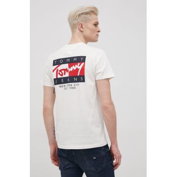 Tommy Jeans tricou din bumbac culoarea crem, cu imprimeu
