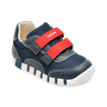 Pantofi GEOX bleumarin, B3555C, din piele naturala si material textil