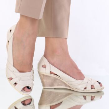 Sandale piele ecologica bej Ortensia