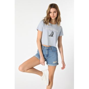 Tricou crop cu imprimeu