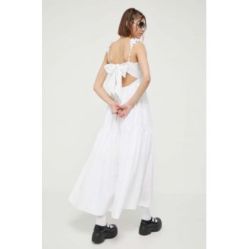Abercrombie & Fitch rochie culoarea alb, maxi, evazati