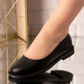 Pantofi dama casual din piele ecologica Negri Margalita Marimea 38 Pantofi dama casual din piele ecologica Negri Margalita Marimea 38