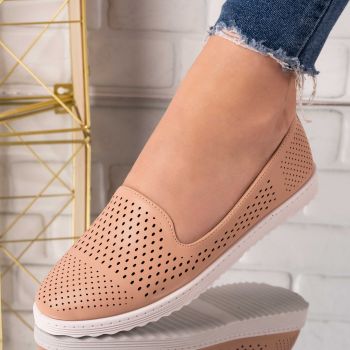 Pantofi dama din piele ecologica perforati Roz Sila Marimea 37 Pantofi dama din piele ecologica perforati Roz Sila Marimea 37
