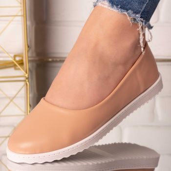 Pantofi dama din piele ecologica Roz Azra Marimea 39 Pantofi dama din piele ecologica Roz Azra Marimea 39