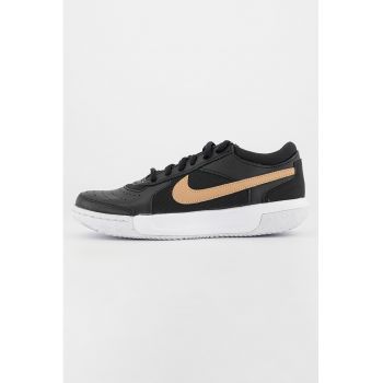 Pantofi cu insertii de piele pentru tenis Zoom Court Lite ieftini