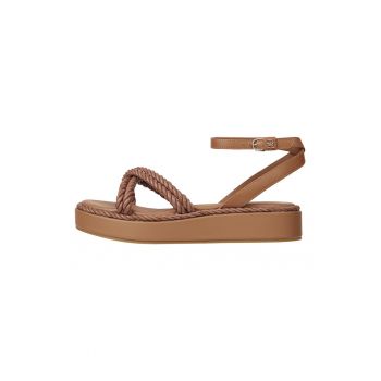 Sandalw wedge cu model impletit