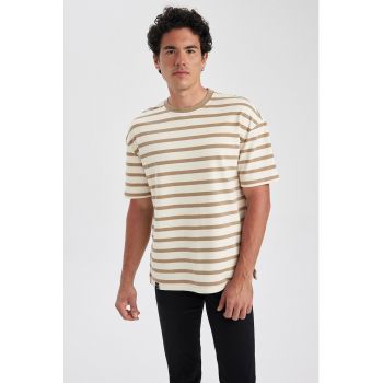 Tricou in dungi cu maneci cazute