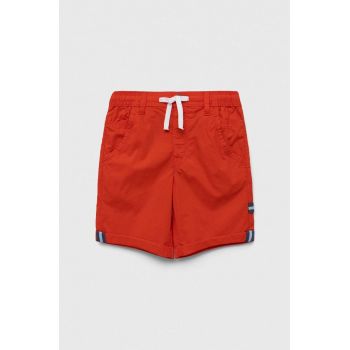 United Colors of Benetton pantaloni scurți din bumbac pentru copii culoarea rosu, talie reglabila ieftini