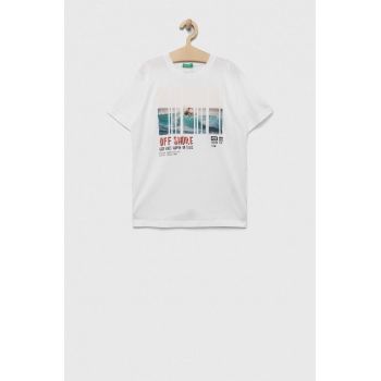 United Colors of Benetton tricou de bumbac pentru copii culoarea alb, cu imprimeu